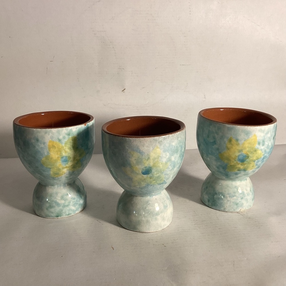Set of3 Stangl pottery egg cups, sponge ware